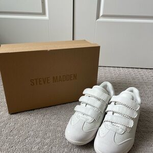 Steve Madden Women’s Sneakers